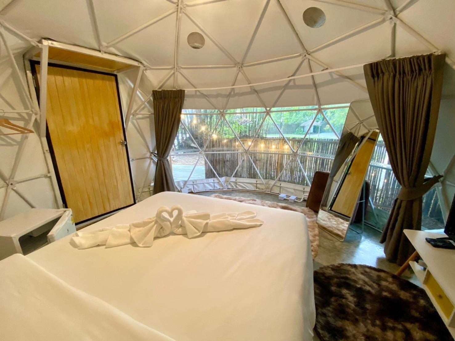 Baan Nai Baan Nok Resort Nakhon Nayok Eksteriør bilde